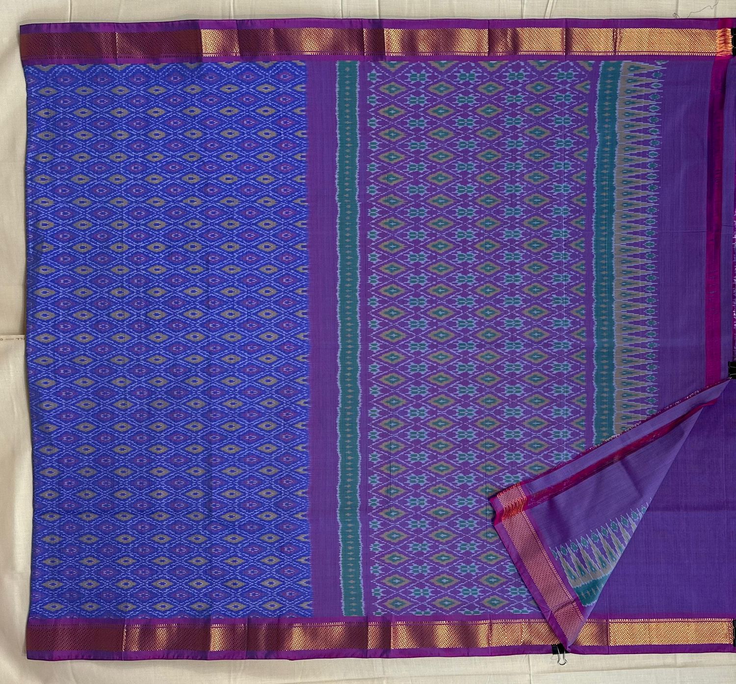 Ikkath Sico Saree Small Kaddi Border with Blouse