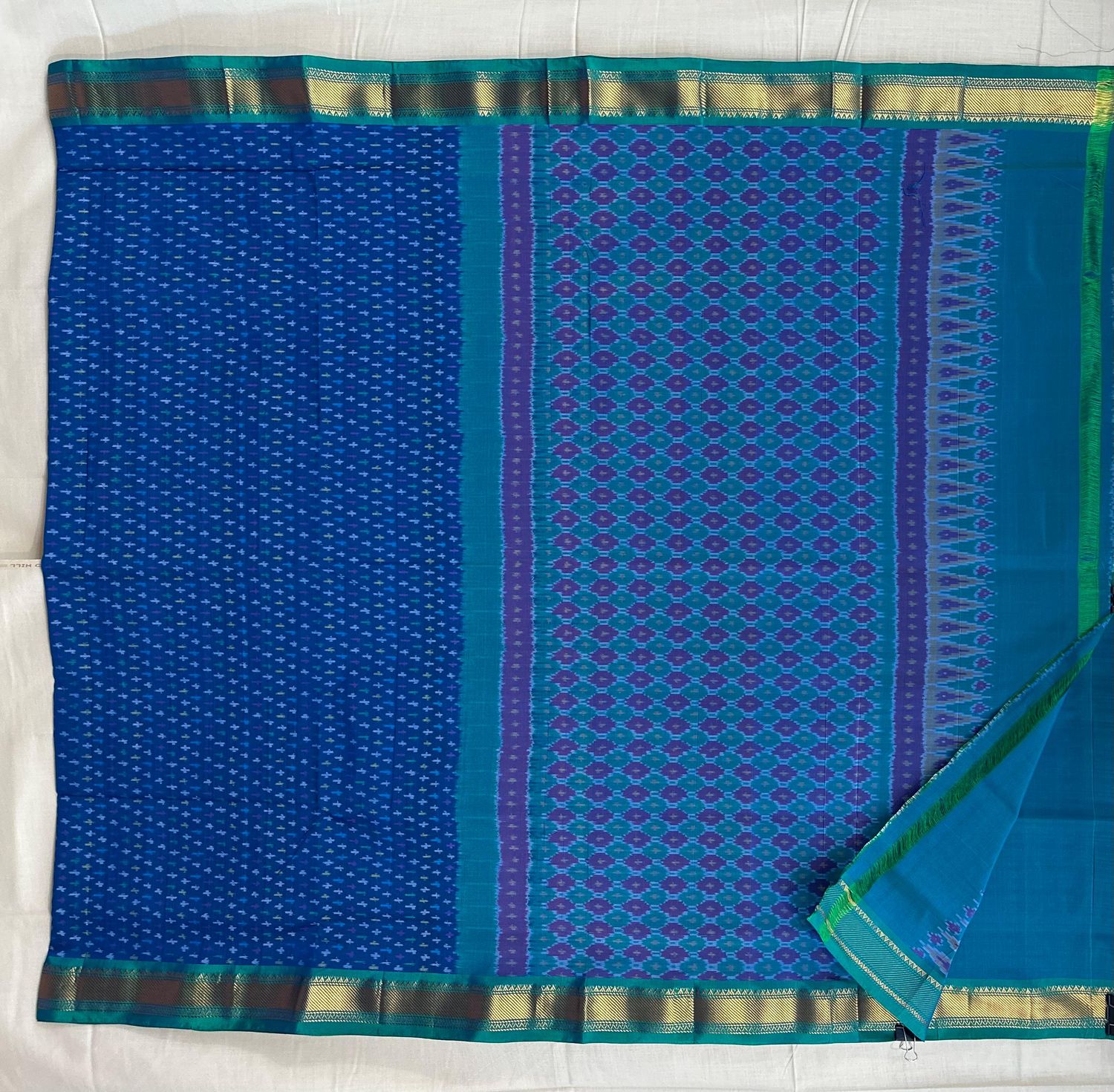 Ikkath Sico Saree Small Kaddi Border with Blouse