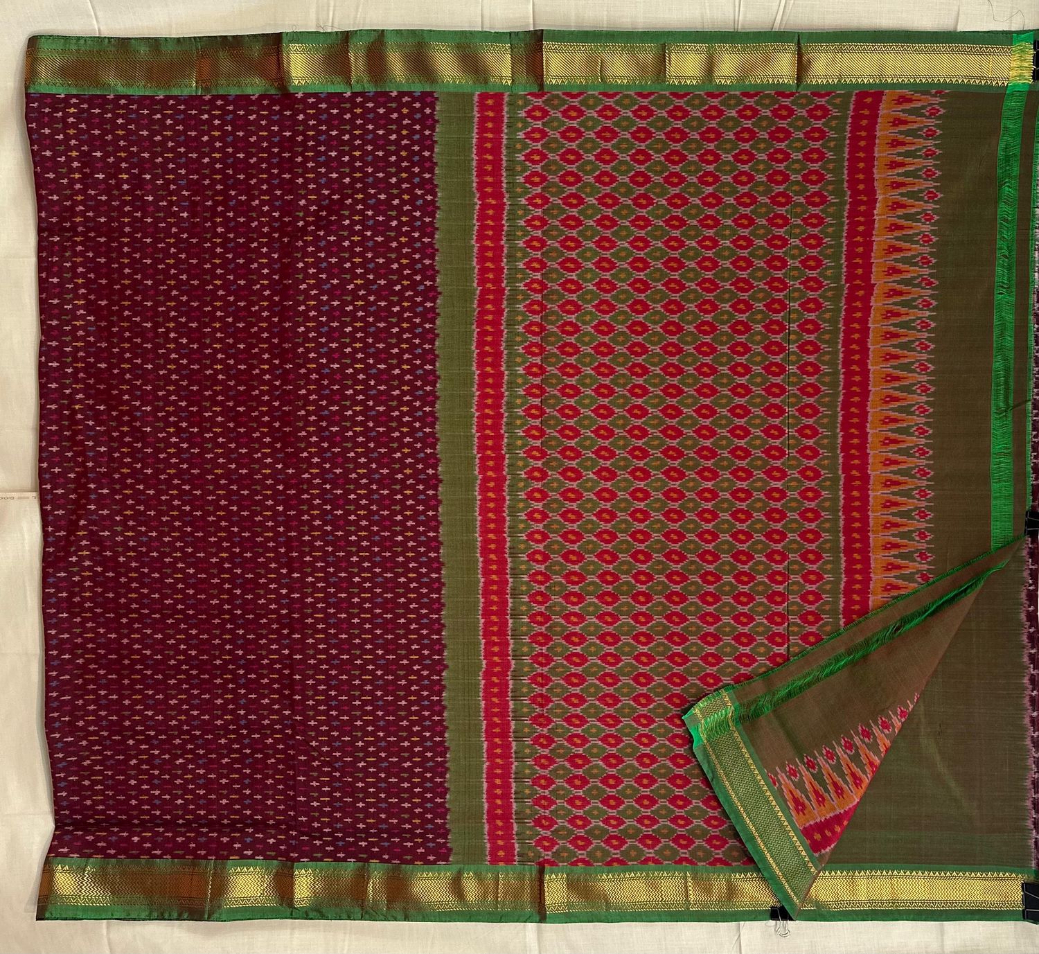 Ikkath Sico Saree Small Kaddi Border with Blouse