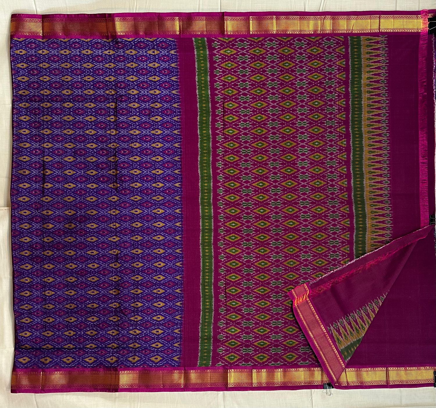 Ikkath Sico Saree Small Kaddi Border with Blouse