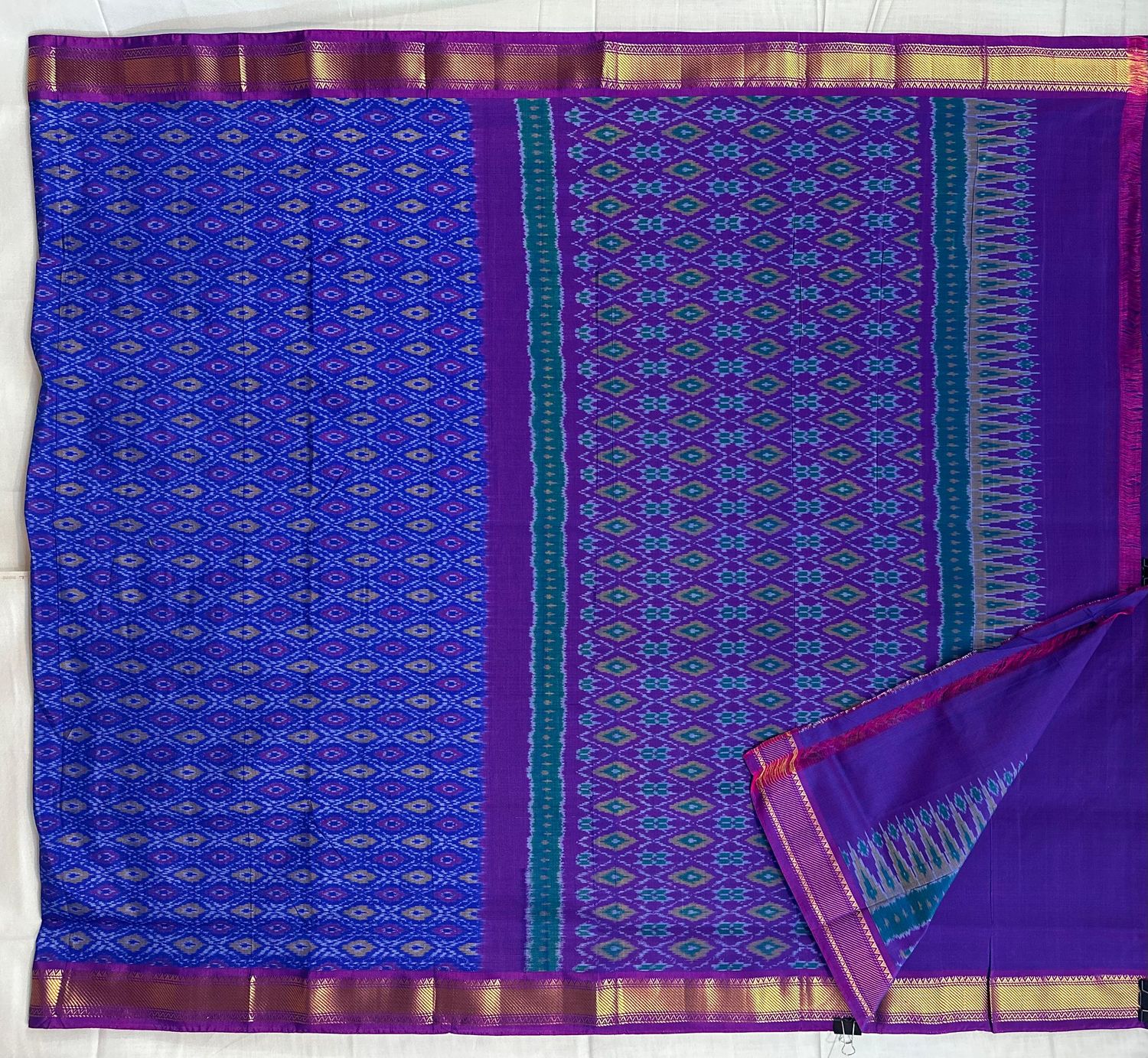 Ikkath Sico Saree Small Kaddi Border with Blouse