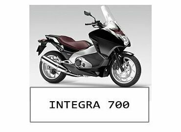 700