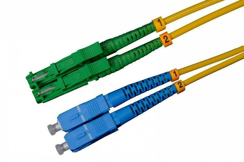 1m E2000/APC-SC/UPC Duplex Singlemode OS2 9/125 Lichtwellenleiter 1m E2000/APC-SC/UPC Duplex Singlemode OS2 9/125 Lichtwellenleiter
