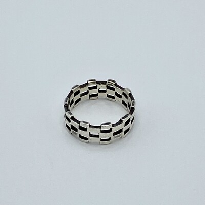 925 Silver Adoquines Ring Size 6