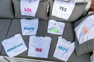 T-Shirt