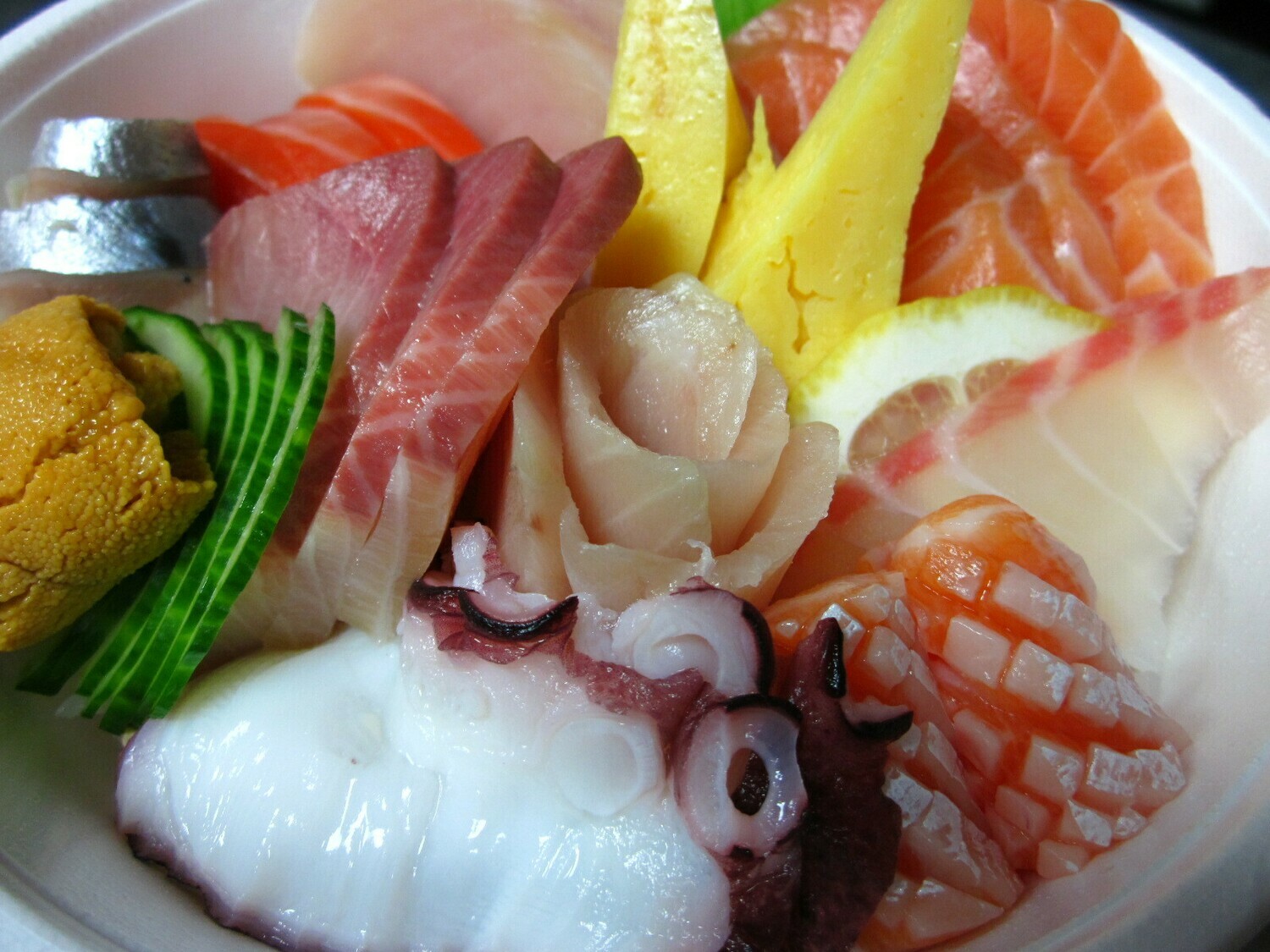 Deluxe Chirashi Don