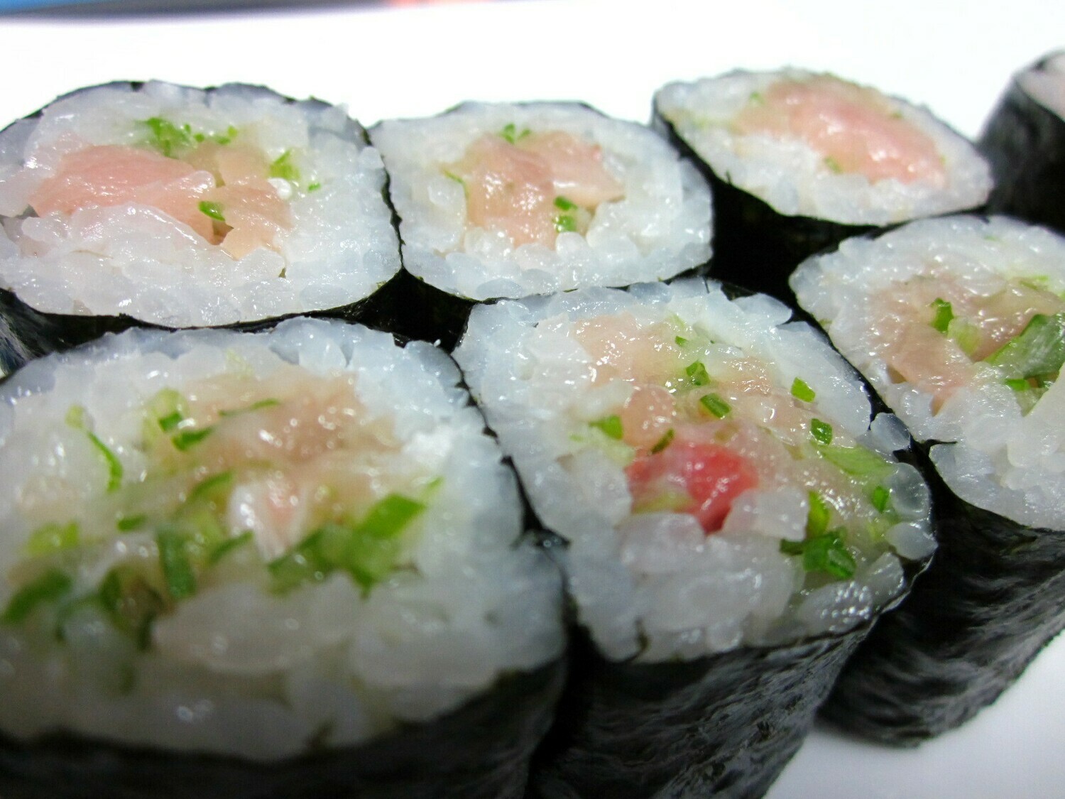 NegiHamachi Roll