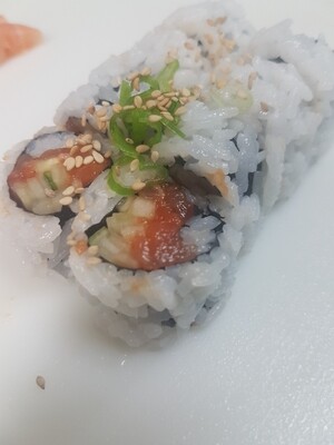 Spicy Salmon Roll