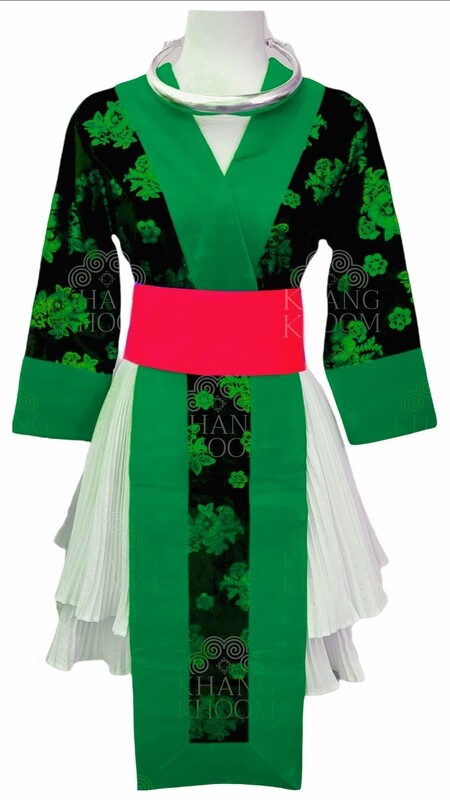 Hmong green floral set