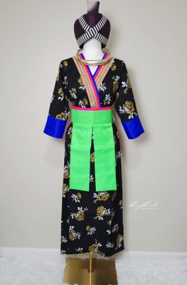 Hmong Xeev with Hmong Leeg Trim