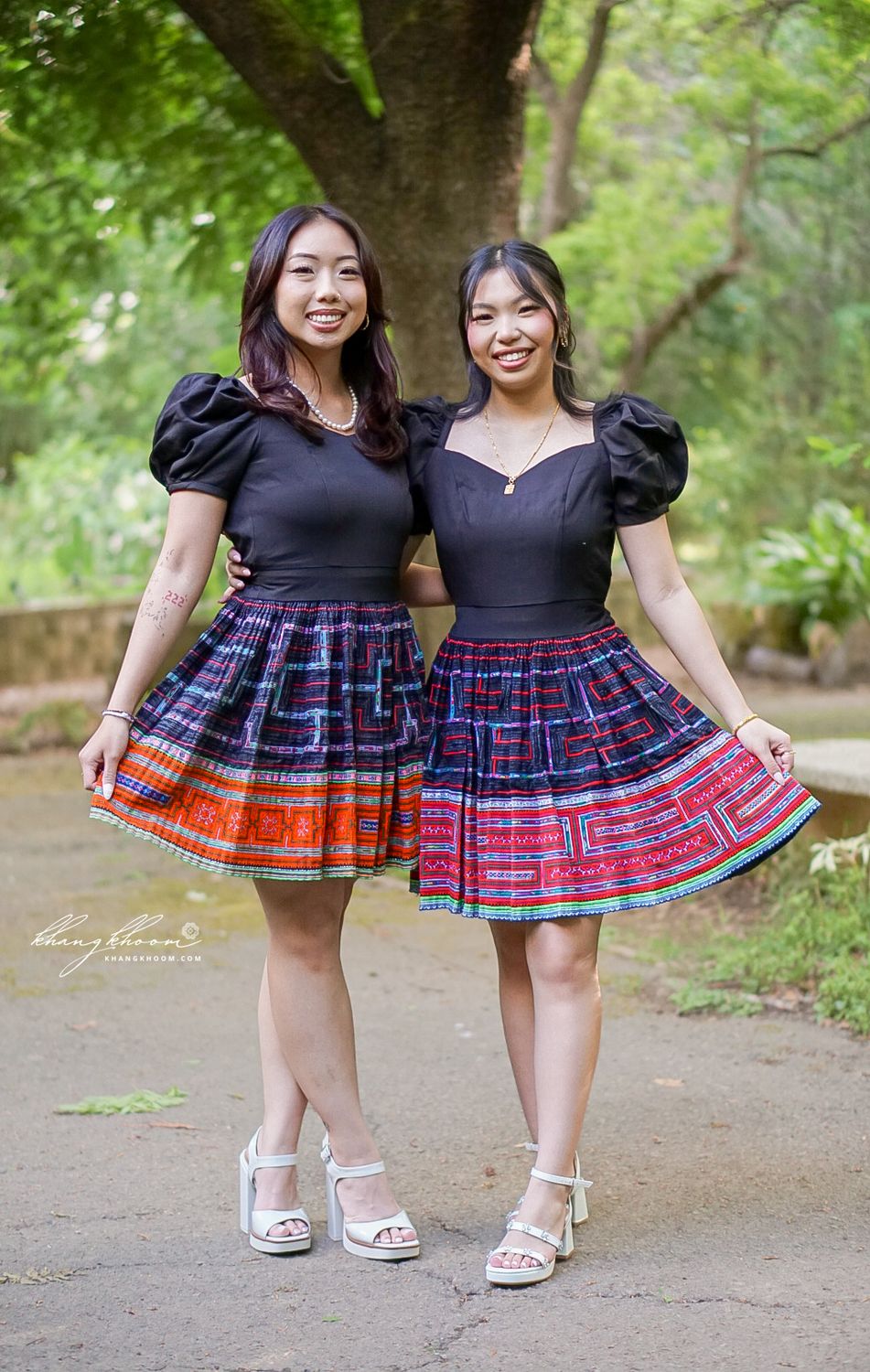 Black Puffy Shoulder Hmong Dress