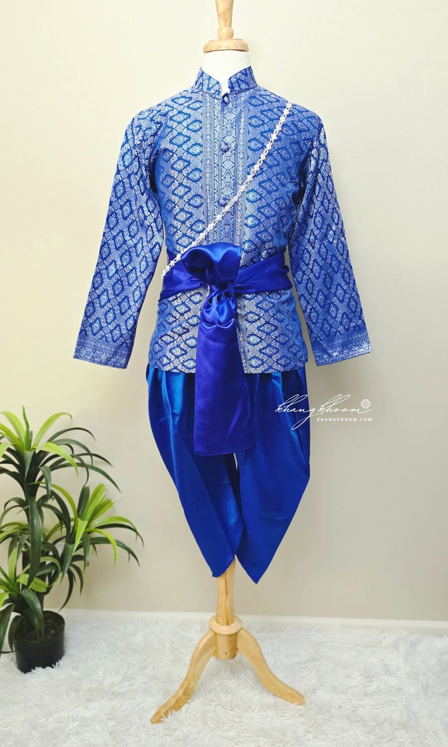 Blue &amp; Silver Men Thai Set