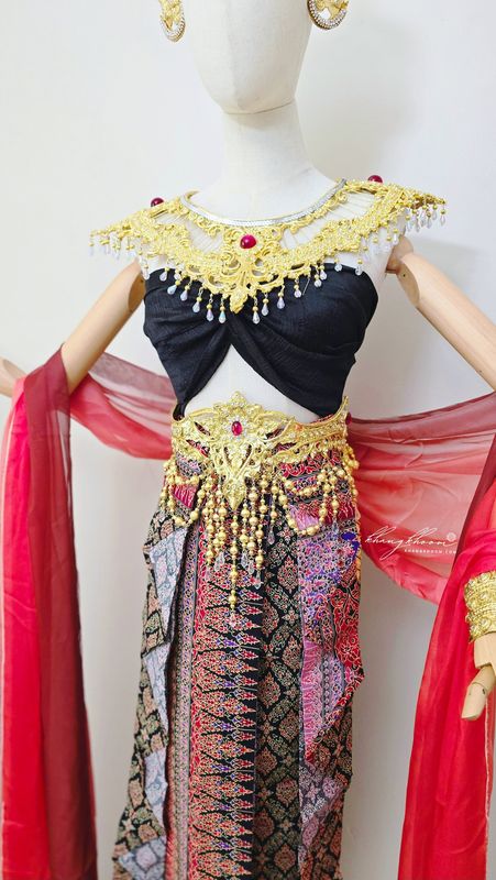 Thai Collar Necklace Set 1