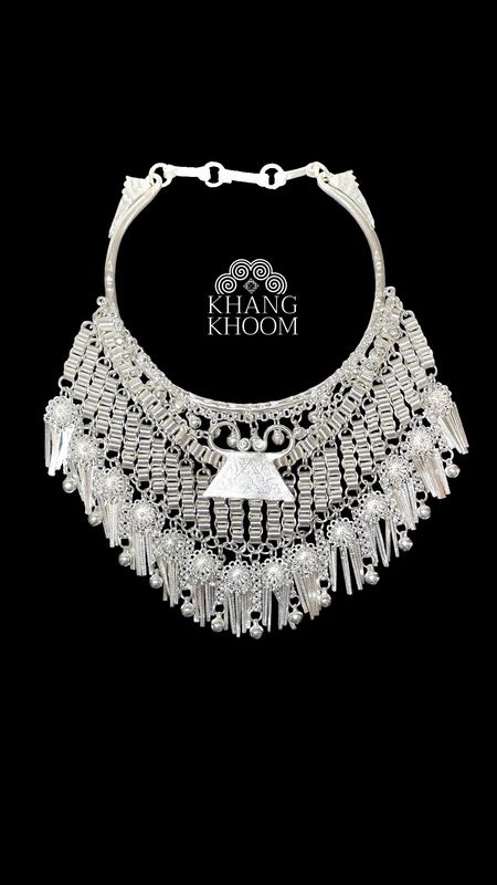 Toddler Hmong Girl Soul Lock Xauv 