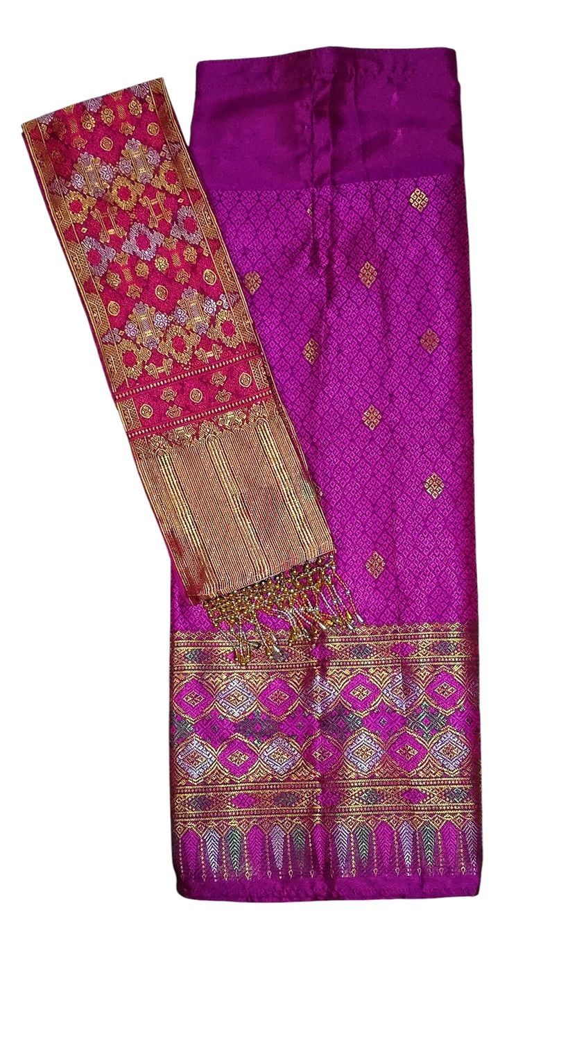 Magenta Lao Sinh
