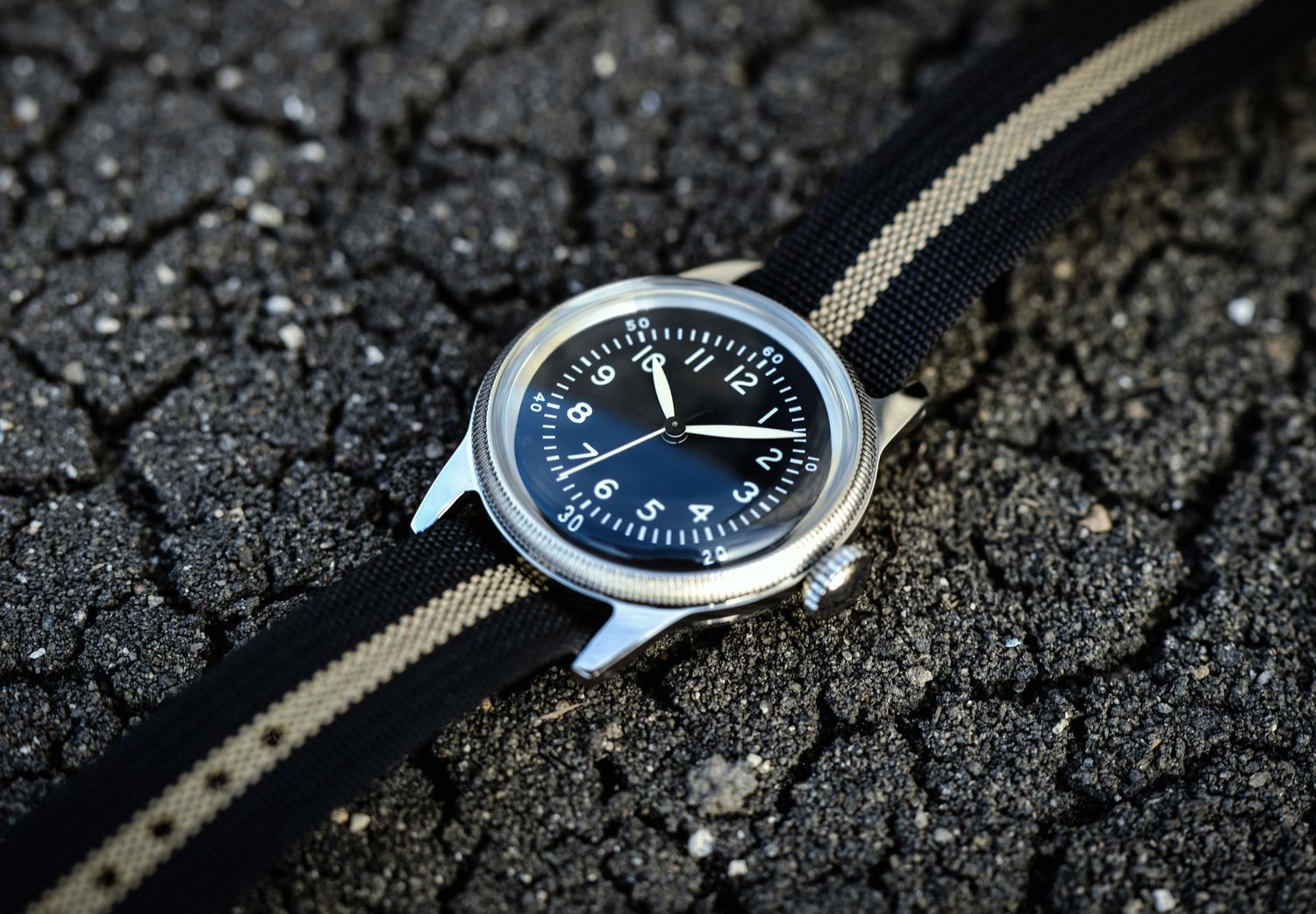 RDUNAE RA-07ミリタリーウォッチ クォーツ式 Rdunae Military Field Watch RA07