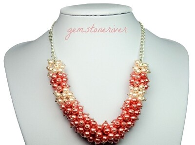 N21 Chunky Bold Cluster Bib Statement Necklace peach pink light pink UK