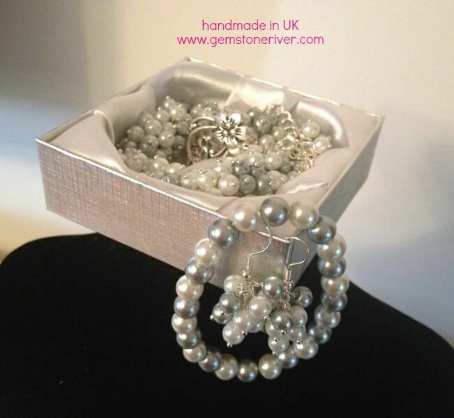 White & silver grey pearl cluster necklace bracelet earrings handmade by Gemstoneriver UK Bridesmaid wedding Xmas gift