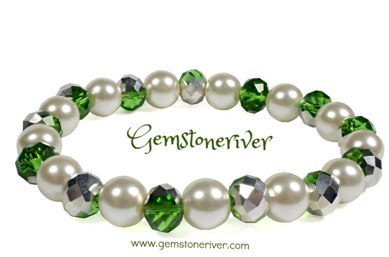 Sparkling Metallic Green Silver crystal & ivory cream pearl bracelet