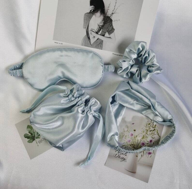 4pc Baby Blue ​blindfold silk eye mask & gift bag set Yoga Christmas Gift Mum UK