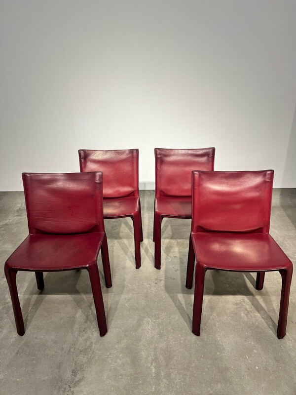 Set di quattro sedie modello Cab per Cassina