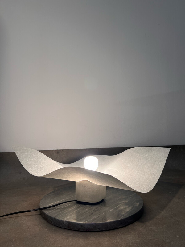 Lampada da tavolo modello Area per Artemide