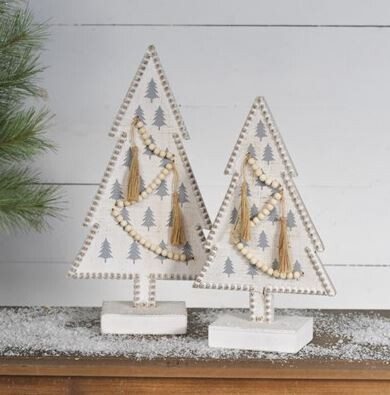 Sm Beaded Tree With Tassels