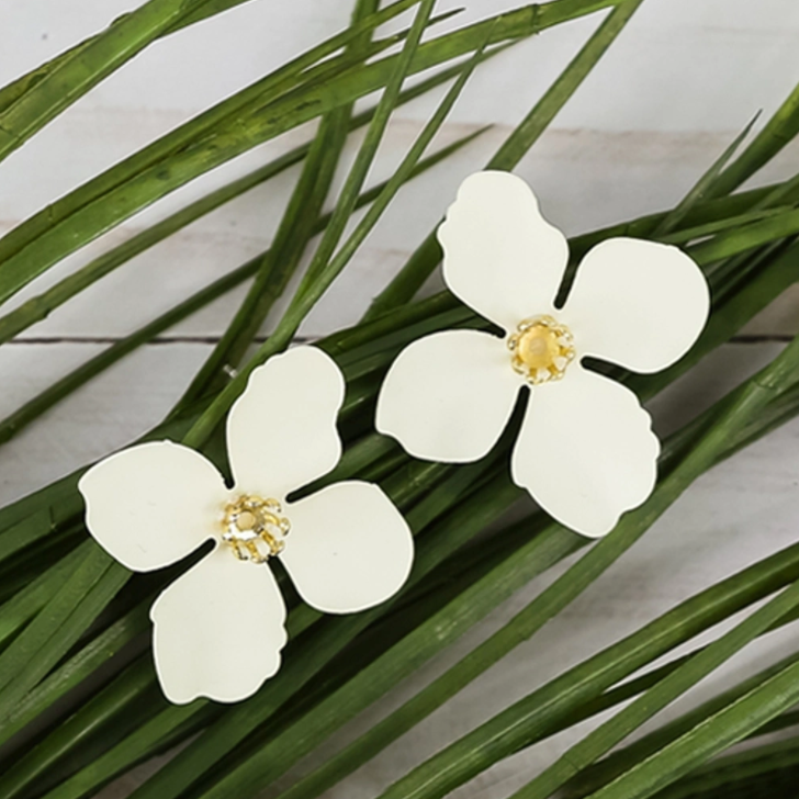 Ivory Flower Earrings