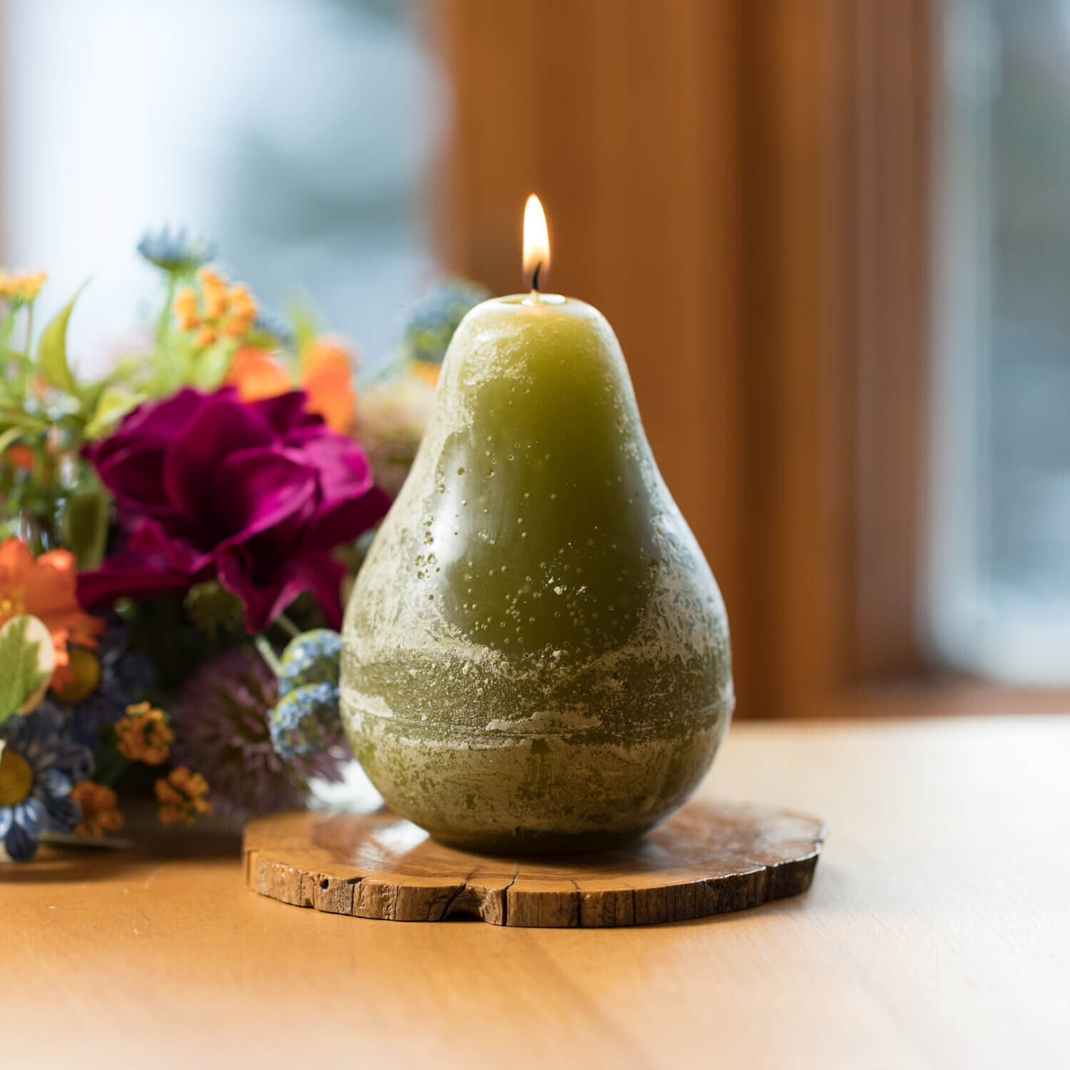 Moss Pear Candle