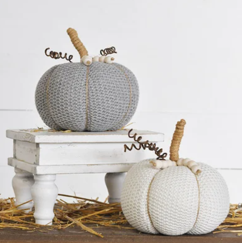 Lg White Beaded Knit Pumpkin