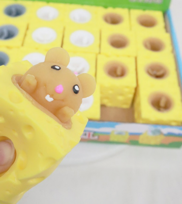 Pop Up Mouse Cheese Toy