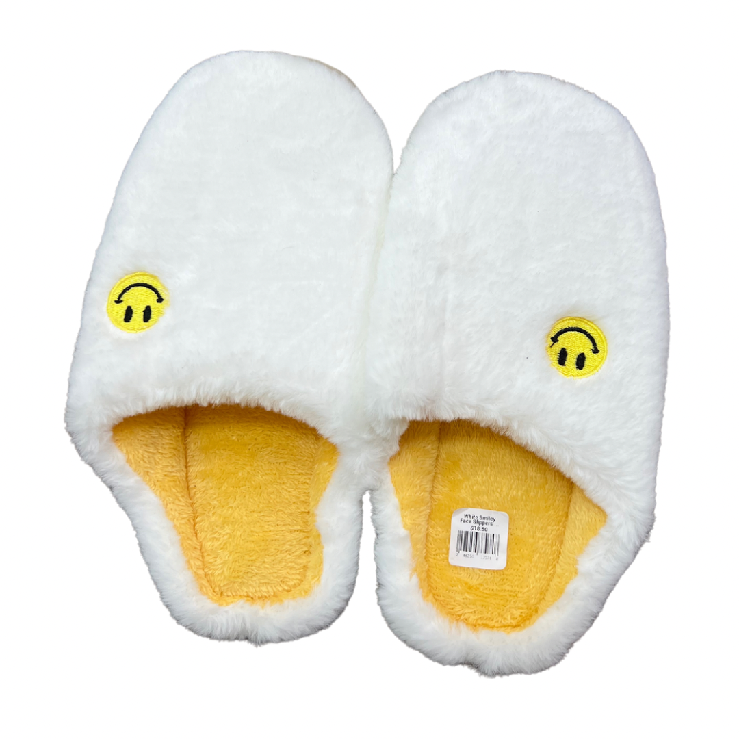 White Smiley Face Slippers Size 6-6.5