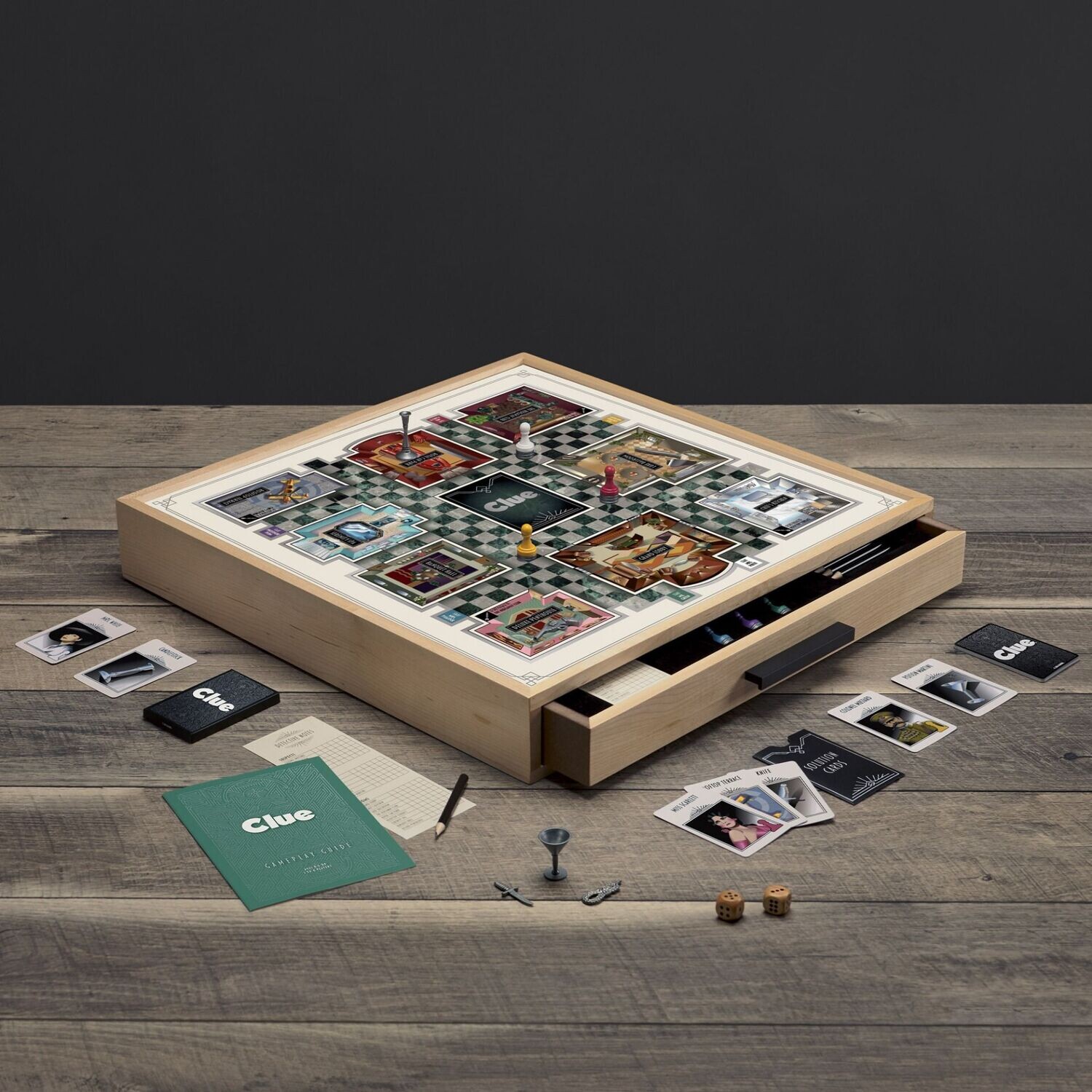 Clue Luxe Maple Edition