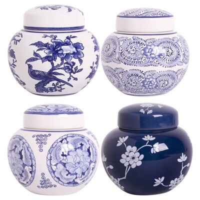 Blue and White Jar (Azul con Flores Blancas)