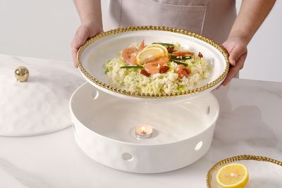 Chafing Dish Redondo Blanco (Dorado)