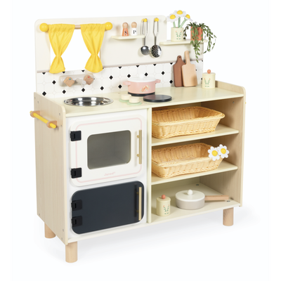 Cottage Chic Big Cooker Kitchen