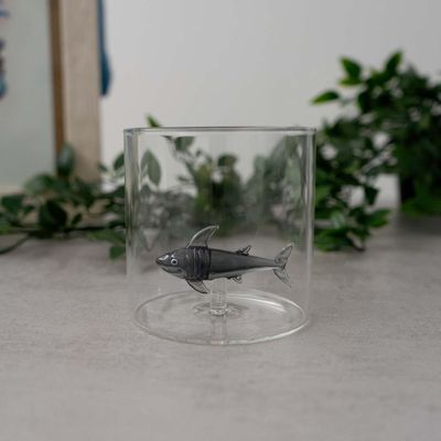 Vaso con decoracion de Tiburon 250ml