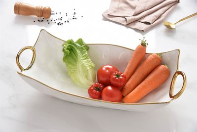 Centro de Mesa Rectangular Blanco (Dorado)