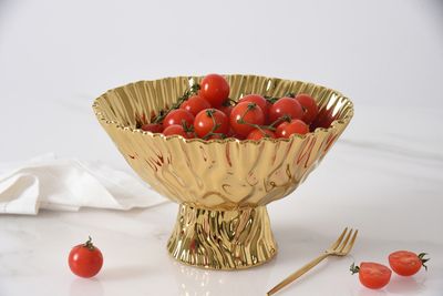 Bowl con Pie Mediano Dorado