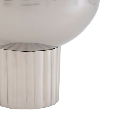 Nut Bowl con Pie Plateado