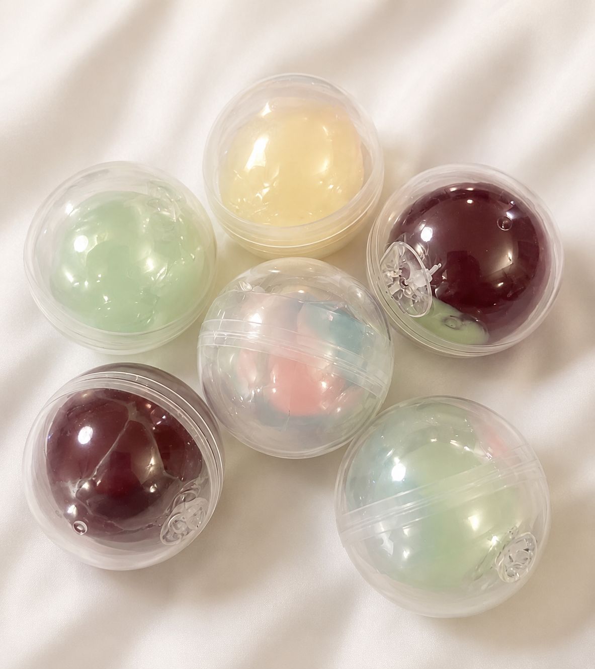 Squishy Wax cracking ball