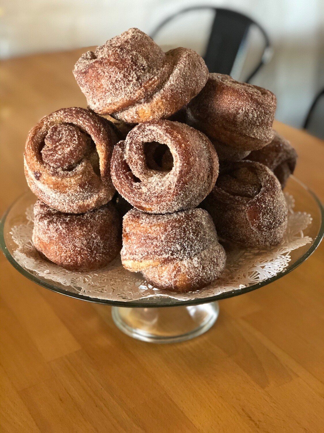 1/2 dozen cinnamon rolls