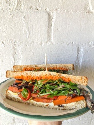 veggie lunch sandwich