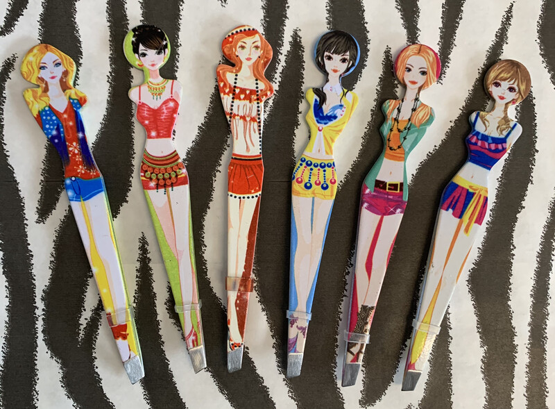 Eyelash Tweezers.