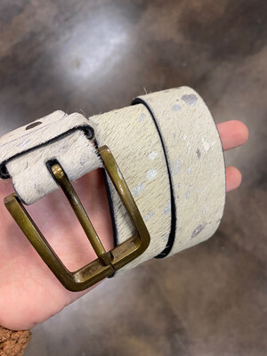 Cream and Silver Spotted Belt.