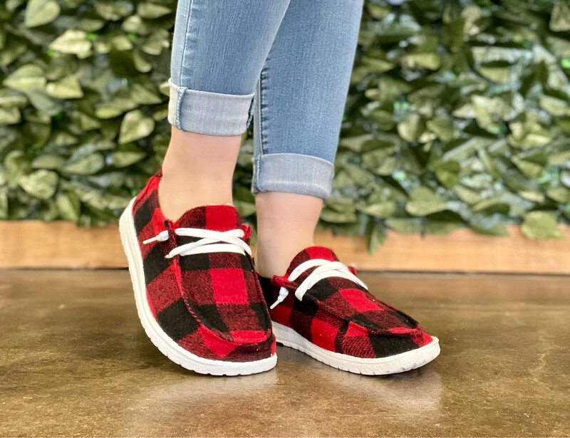 GJ Buffalo Plaid Sherpa Lined Hey Chicks!*