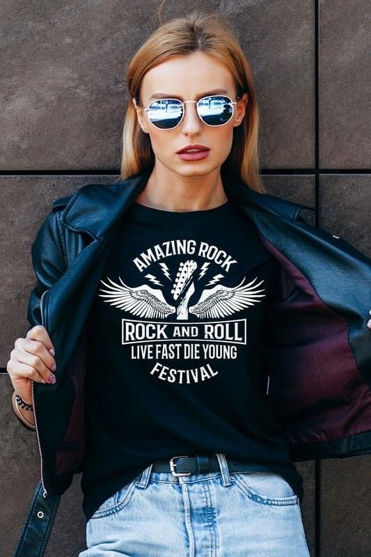 Live Fast Die Young Tee