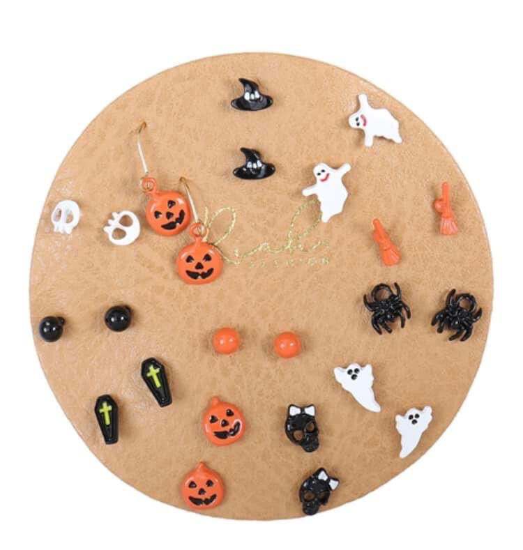 Halloween Stud Set 