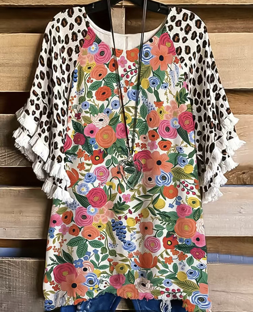 Multi flower leopard trim plus top*