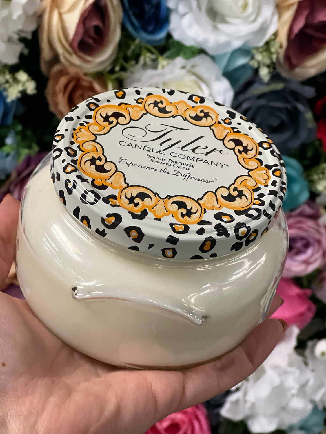 Candle 22oz Glamfam*